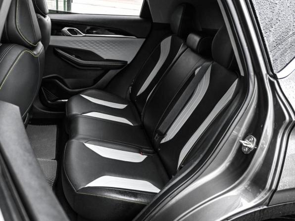 Geely Coolray I Рестайлинг с пробегом 2023 года, цена 2 099 000 рублей, 49579 км, внедорожник, Автокод Объявления