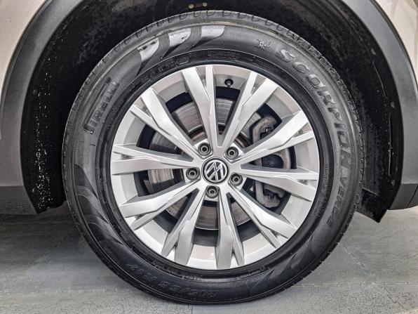 Volkswagen Tiguan II с пробегом 2018 года, цена 2 900 000 рублей, 54028 км, внедорожник, Автокод Объявления