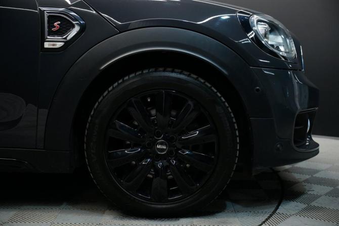 Mini Countryman II с пробегом 2019 года, цена 2 995 000 рублей, 76900 км, внедорожник, Автокод Объявления