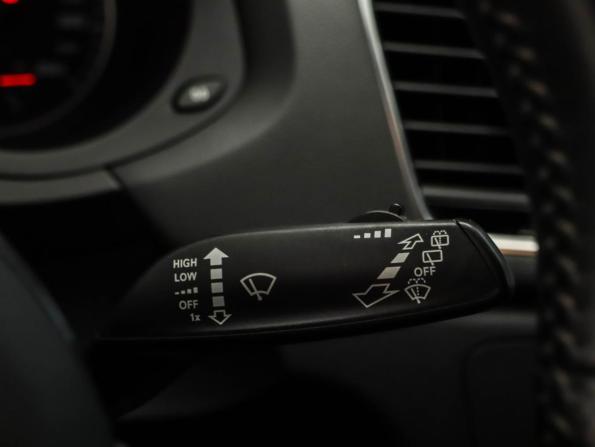 Audi Q3 I (8U) Рестайлинг с пробегом 2018 года, цена 1 897 000 рублей, 201101 км, внедорожник, Автокод Объявления