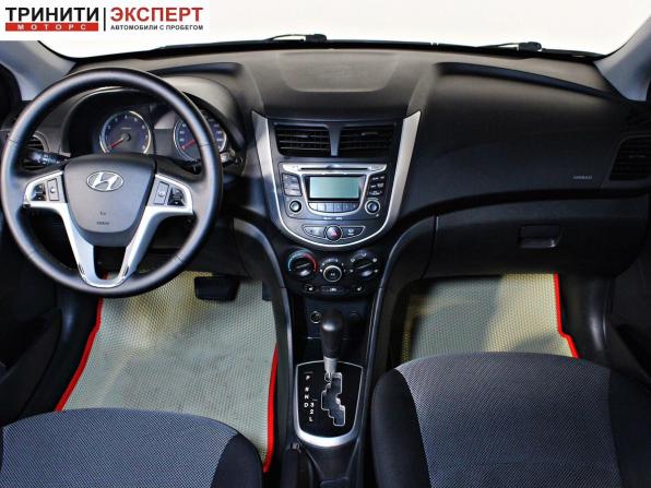 Hyundai Solaris I с пробегом 2012 года, цена 877 000 рублей, 157071 км, седан, Автокод Объявления