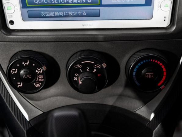 Toyota Ractis II с пробегом 2012 года, цена 875 000 рублей, 134049 км, хэтчбек, Автокод Объявления