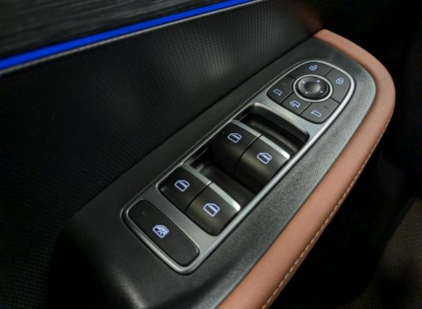 Omoda C5 I с пробегом 2023 года, цена 1 850 000 рублей, 23892 км, внедорожник, Автокод Объявления