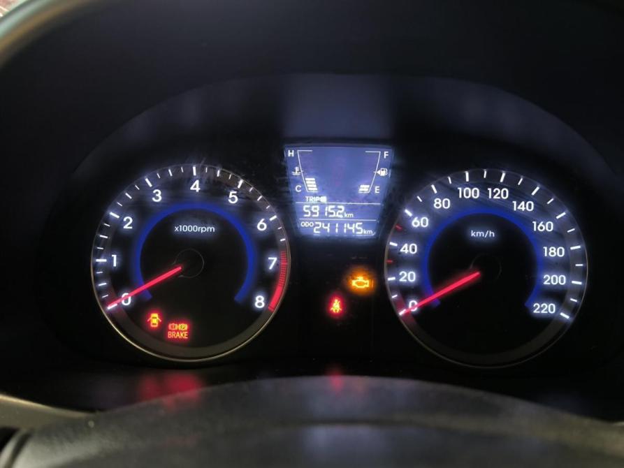 Hyundai Solaris I Казань  - изображение 16