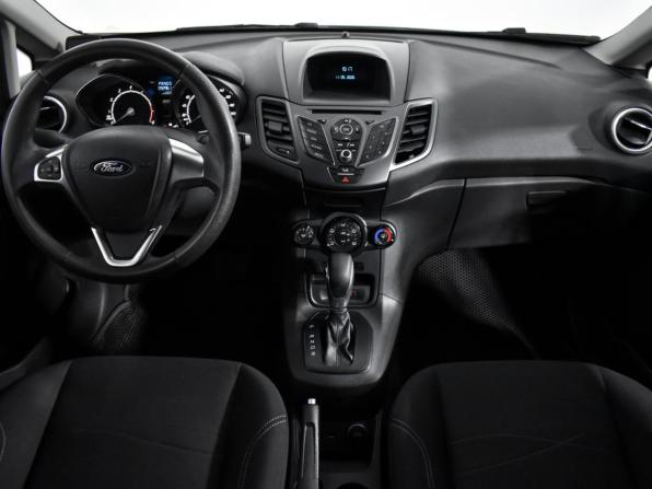 Ford Fiesta Mk6 Рестайлинг с пробегом 2017 года, цена 785 000 рублей, 92959 км, хэтчбек, Автокод Объявления