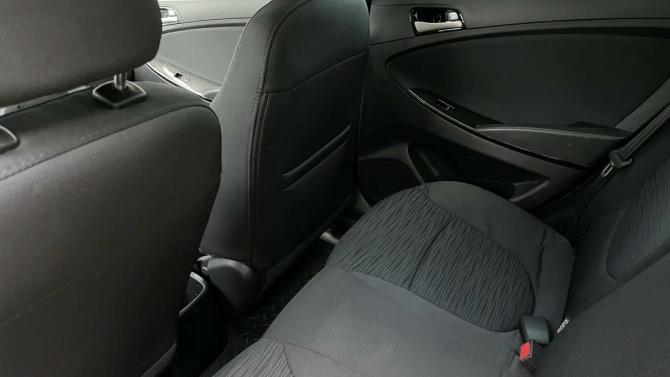 Hyundai Solaris I Рестайлинг с пробегом 2016 года, цена 890 000 рублей, 199207 км, седан, Автокод Объявления