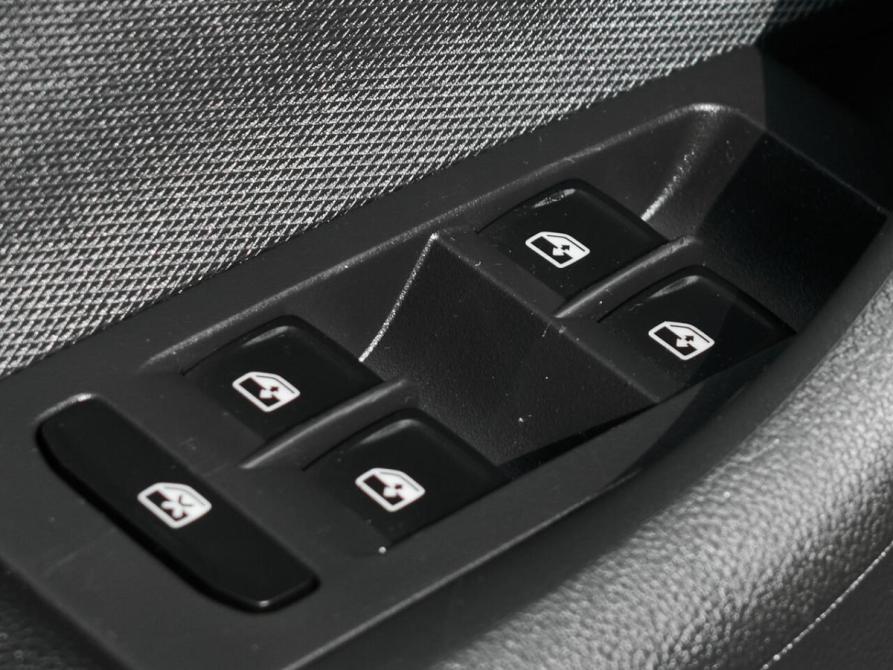 Skoda Rapid I Рестайлинг Екатеринбург  - изображение 17