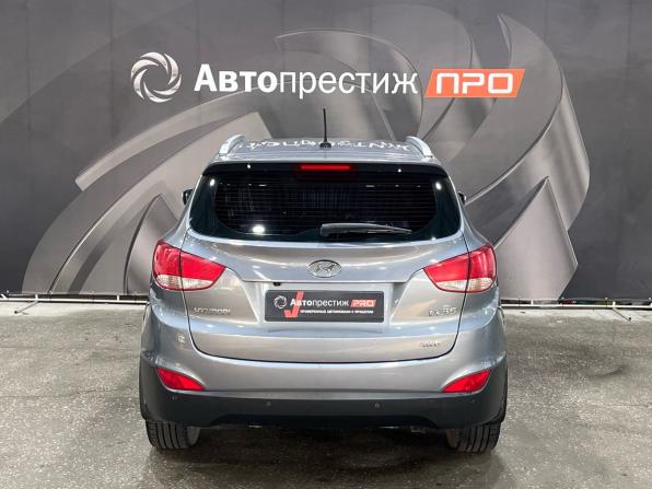 Hyundai ix35 I с пробегом 2012 года, цена 1 064 000 рублей, 228250 км, внедорожник, Автокод Объявления