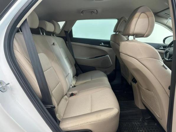 Hyundai Tucson III с пробегом 2016 года, цена 2 185 000 рублей, 90754 км, внедорожник, Автокод Объявления