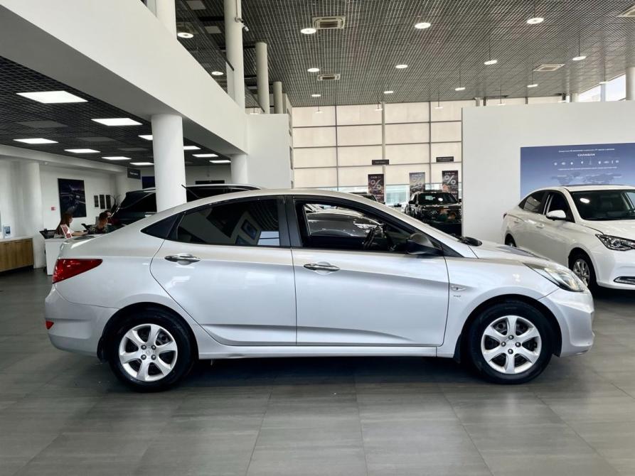 Hyundai Solaris I Ростов-на-Дону  - изображение 8