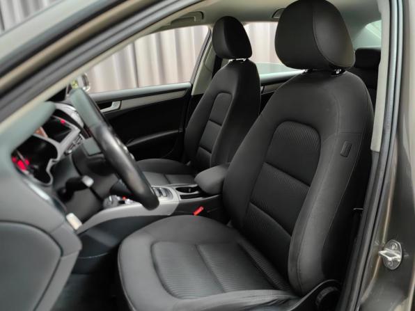Audi A4 IV (B8) Рестайлинг с пробегом 2014 года, цена 1 099 000 рублей, 142000 км, седан, Автокод Объявления