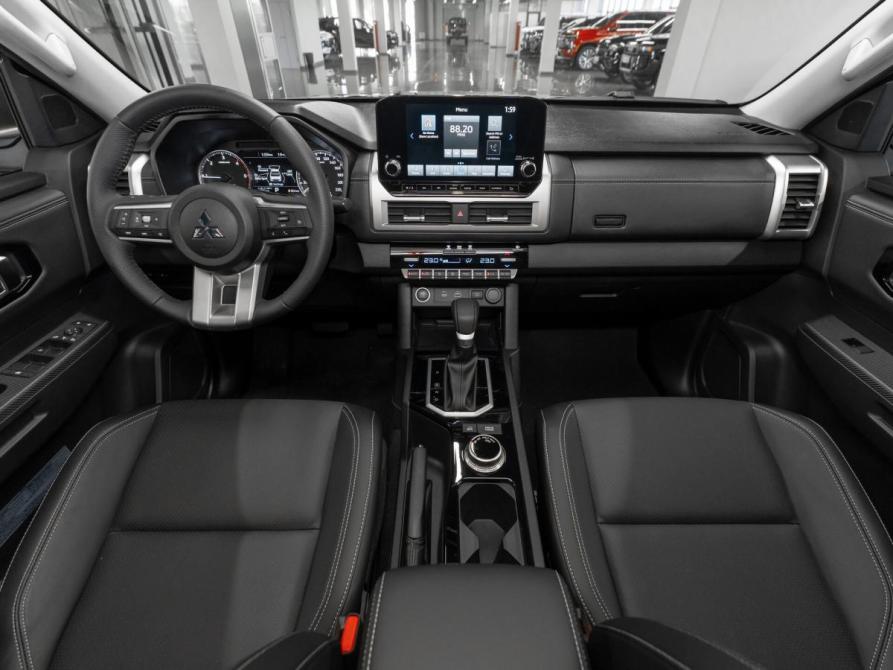 Mitsubishi L200 VI Москва  - изображение 11