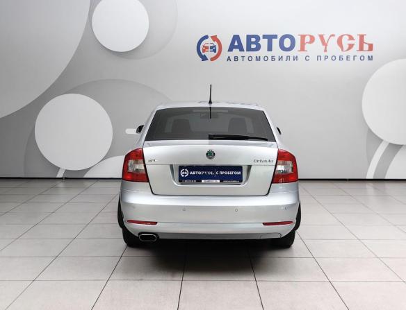 Skoda Octavia II (A5) Рестайлинг с пробегом 2013 года, цена 798 000 рублей, 195425 км, лифтбек, Автокод Объявления