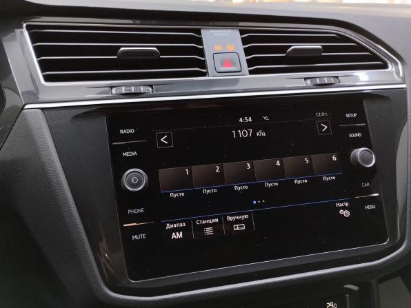 Volkswagen Tiguan II с пробегом 2020 года, цена 2 950 000 рублей, 84148 км, внедорожник, Автокод Объявления