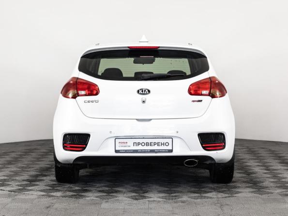Kia Ceed II Рестайлинг с пробегом 2017 года, цена 1 449 000 рублей, 100621 км, хэтчбек, Автокод Объявления