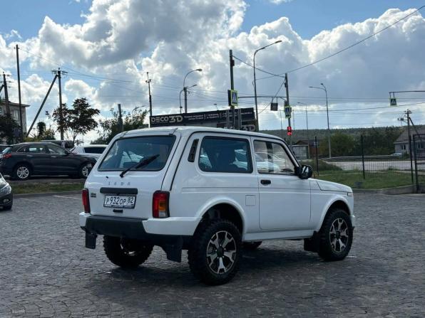 Lada (ВАЗ) Niva Legend I с пробегом 2024 года, цена 1 100 000 рублей, 1505 км, внедорожник, Автокод Объявления