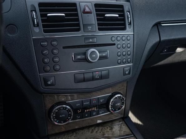Mercedes-Benz C-Класс III (W204) с пробегом 2010 года, цена 899 000 рублей, 219573 км, седан, Автокод Объявления