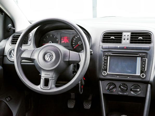 Volkswagen Polo V с пробегом 2013 года, цена 809 000 рублей, 115415 км, седан, Автокод Объявления