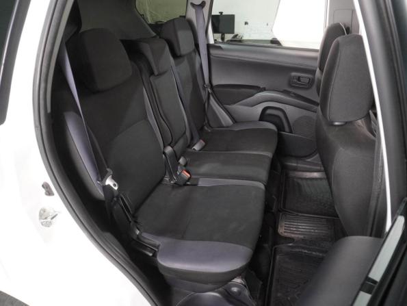 Mitsubishi Outlander II Рестайлинг с пробегом 2011 года, цена 999 000 рублей, 245220 км, внедорожник, Автокод Объявления