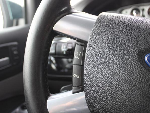 Ford Focus II Рестайлинг с пробегом 2008 года, цена 459 000 рублей, 267785 км, седан, Автокод Объявления