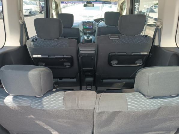 Nissan Serena IV (C26) с пробегом 2015 года, цена 1 200 000 рублей, 285698 км, минивэн, Автокод Объявления