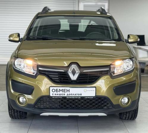 Renault Sandero II с пробегом 2015 года, цена 1 099 000 рублей, 90000 км, хэтчбек, Автокод Объявления