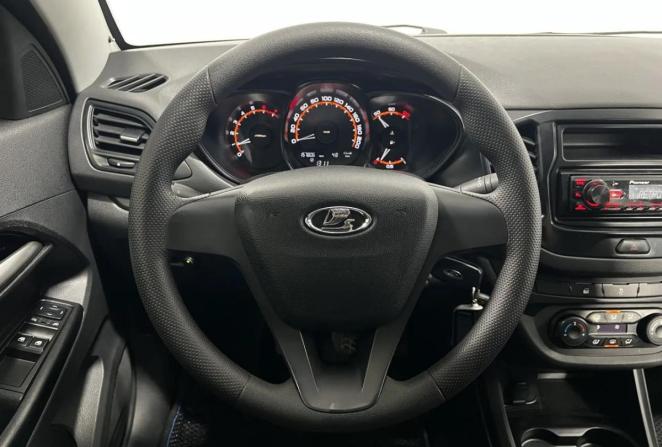 Lada (ВАЗ) Vesta I с пробегом 2019 года, цена 735 000 рублей, 157806 км, седан, Автокод Объявления
