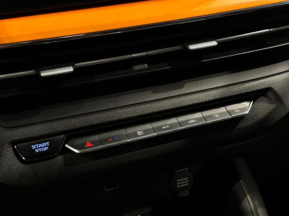 Livan X3 Pro с пробегом 2023 года, цена 1 340 000 рублей, 16000 км, внедорожник, Автокод Объявления