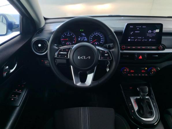 Kia Cerato IV Рестайлинг с пробегом 2021 года, цена 2 170 000 рублей, 73171 км, седан, Автокод Объявления