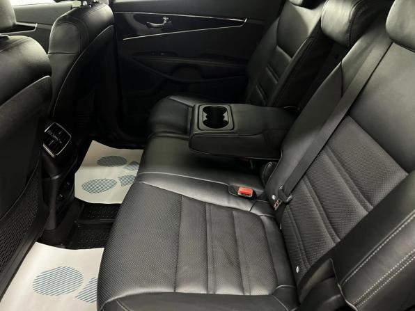Kia Sorento III Prime Рестайлинг с пробегом 2018 года, цена 2 680 000 рублей, 178256 км, внедорожник, Автокод Объявления