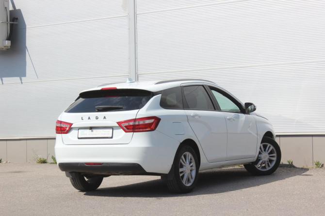 Lada (ВАЗ) Vesta I с пробегом 2020 года, цена 997 000 рублей, 141589 км, универсал, Автокод Объявления