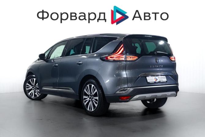 Renault Espace V с пробегом 2018 года, цена 1 899 000 рублей, 139426 км, минивэн, Автокод Объявления