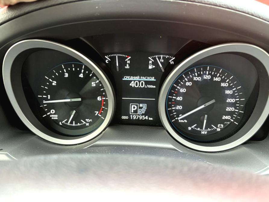 Toyota Land Cruiser 200 Series Рестайлинг 1 Пермь  - изображение 10