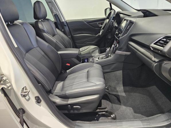 Subaru Forester V Рестайлинг с пробегом 2023 года, цена 5 475 000 рублей, 28098 км, внедорожник, Автокод Объявления