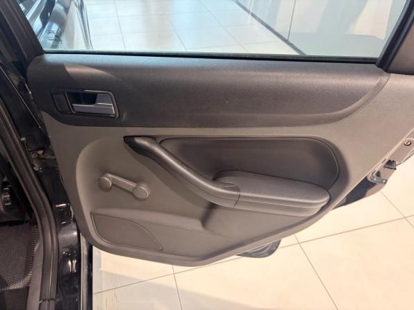 Ford Focus II с пробегом 2006 года, цена 399 000 рублей, 282000 км, седан, Автокод Объявления