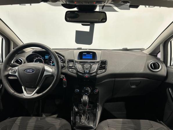 Ford Fiesta Mk6 Рестайлинг с пробегом 2015 года, цена 699 000 рублей, 191715 км, седан, Автокод Объявления