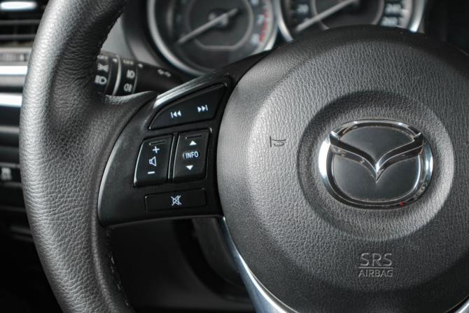 Mazda 6 III (GJ) с пробегом 2013 года, цена 1 379 000 рублей, 233000 км, седан, Автокод Объявления