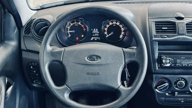 Lada (ВАЗ) Granta I Рестайлинг с пробегом 2023 года, цена 735 000 рублей, 68000 км, седан, Автокод Объявления