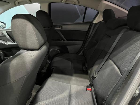 Mazda 3 II (BL) с пробегом 2011 года, цена 827 000 рублей, 181000 км, седан, Автокод Объявления