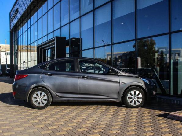 Hyundai Solaris I Рестайлинг с пробегом 2014 года, цена 646 500 рублей, 276000 км, седан, Автокод Объявления