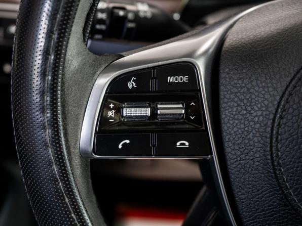 Kia Mohave I Рестайлинг 2 с пробегом 2020 года, цена 4 290 000 рублей, 99450 км, внедорожник, Автокод Объявления