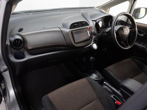 Honda Fit Shuttle I Рестайлинг с пробегом 2013 года, цена 870 000 рублей, 163449 км, универсал, Автокод Объявления