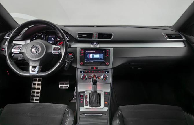 Volkswagen Passat CC I Рестайлинг с пробегом 2014 года, цена 1 649 000 рублей, 139956 км, седан, Автокод Объявления