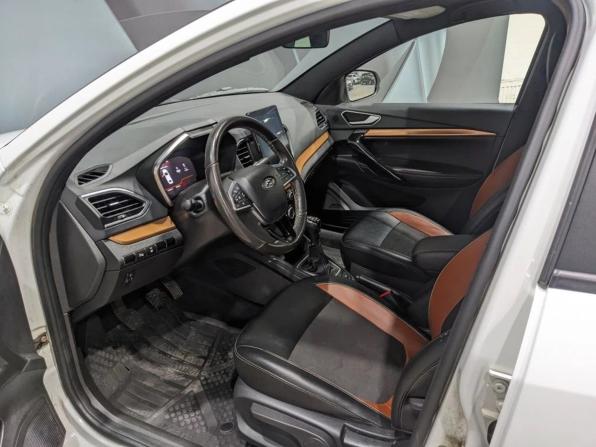 Lada (ВАЗ) Vesta I Рестайлинг (NG) с пробегом 2023 года, цена 1 335 000 рублей, 60357 км, седан, Автокод Объявления