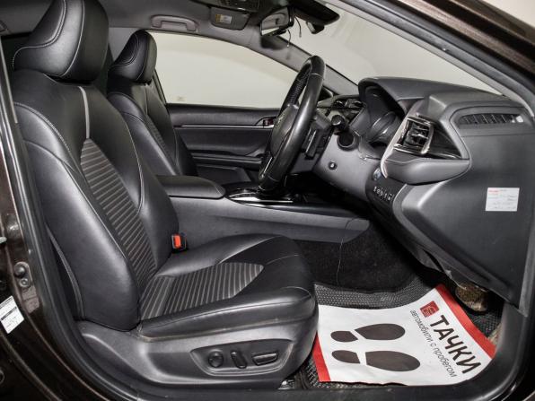 Toyota Camry VIII (XV70) с пробегом 2018 года, цена 2 198 000 рублей, 192205 км, седан, Автокод Объявления