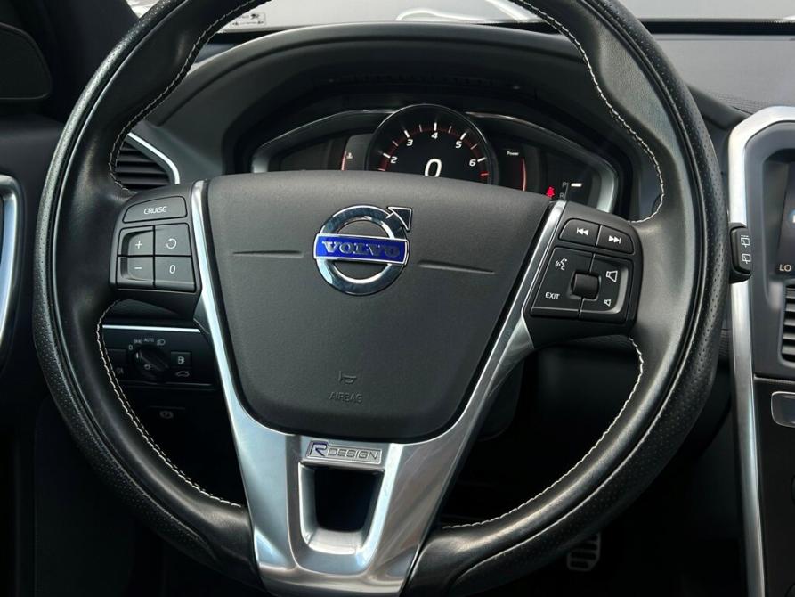 Volvo XC60 I Рестайлинг Санкт-Петербург  - изображение 21