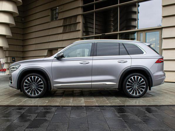 Geely Monjaro I Рестайлинг (China Market) с пробегом 2025 года, цена 3 997 000 рублей, 29800 км, внедорожник, Автокод Объявления