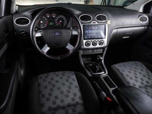 Ford Focus II с пробегом 2006 года, цена 499 000 рублей, 274466 км, хэтчбек, Автокод Объявления