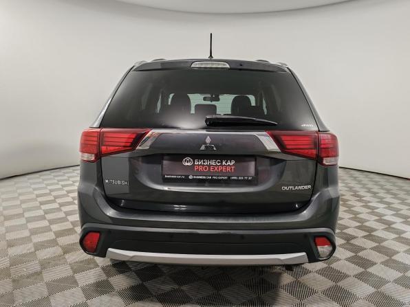 Mitsubishi Outlander III Рестайлинг 2 с пробегом 2016 года, цена 1 625 000 рублей, 207172 км, внедорожник, Автокод Объявления
