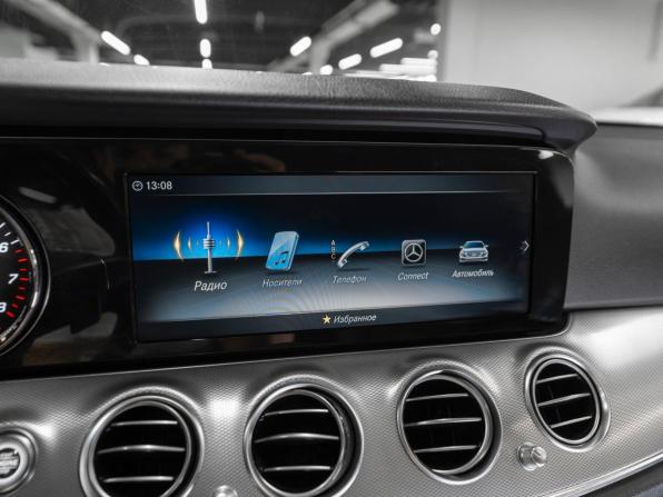 Mercedes-Benz E-Класс V (W213 S213 C238) с пробегом 2019 года, цена 2 820 000 рублей, 104307 км, седан, Автокод Объявления